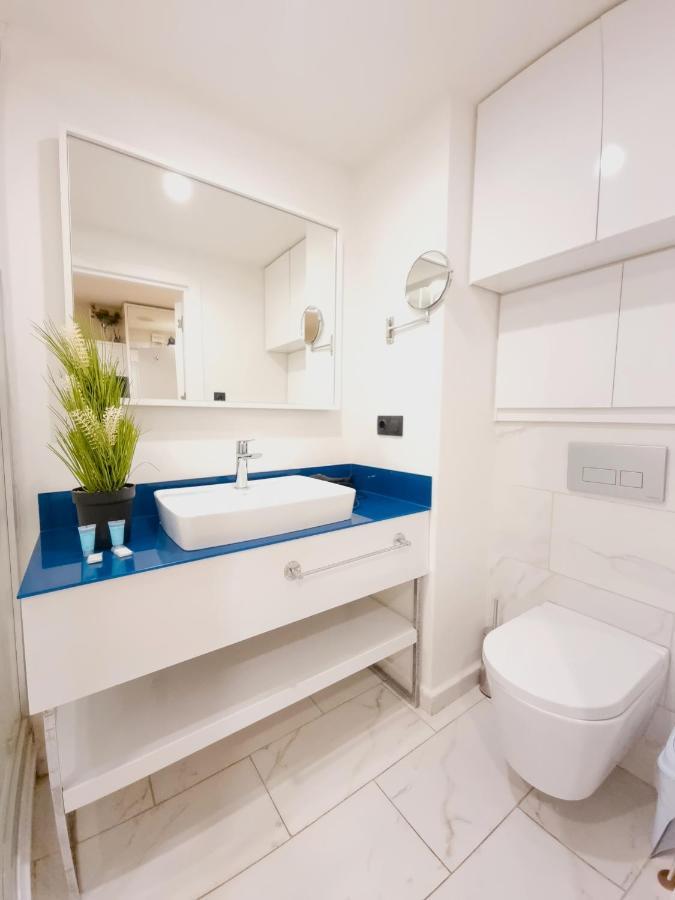 Orbi City Aparthotel Sea View Батумі Екстер'єр фото
